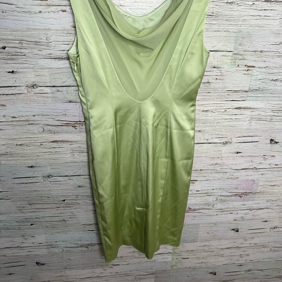 Weekend max Mara green silk dress size 8 - Picture 4 of 11